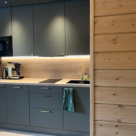 Vuosselin Helmi C7 Ruka