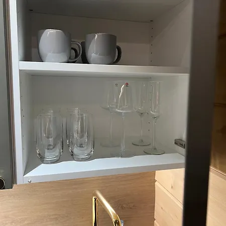 Vuosselin Helmi C7 *