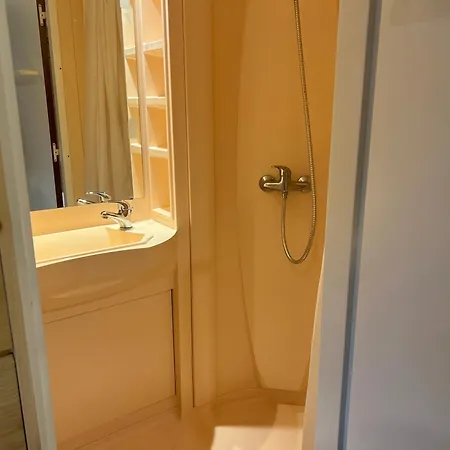 Vuosselin Helmi C7 * Ruka